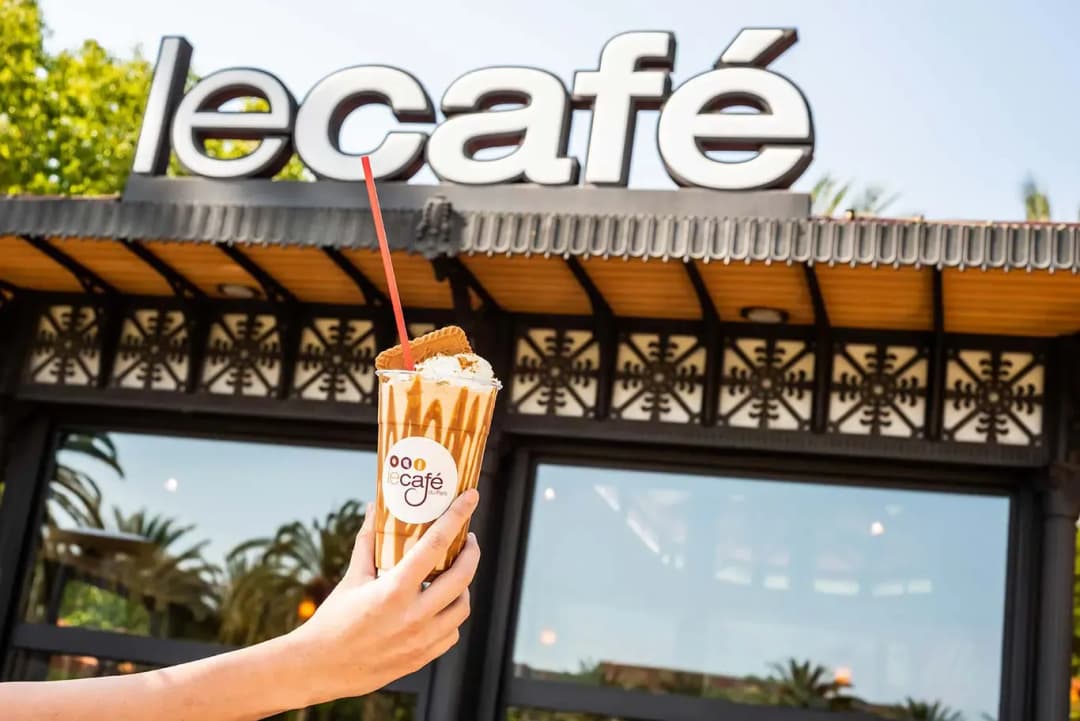 Le Cafe Du Parc at The Park at Irvine Spectrum
