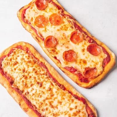 Cheese Flatbread at Le Cafe Du Parc, Irvine